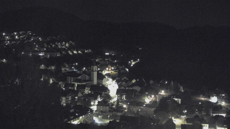Dieses Bild zeigt eine Webcam-Aufnahme von Ottenhöfen, aufgenommen am Samstag, den 15.08.2026 um 00:00 Uhr