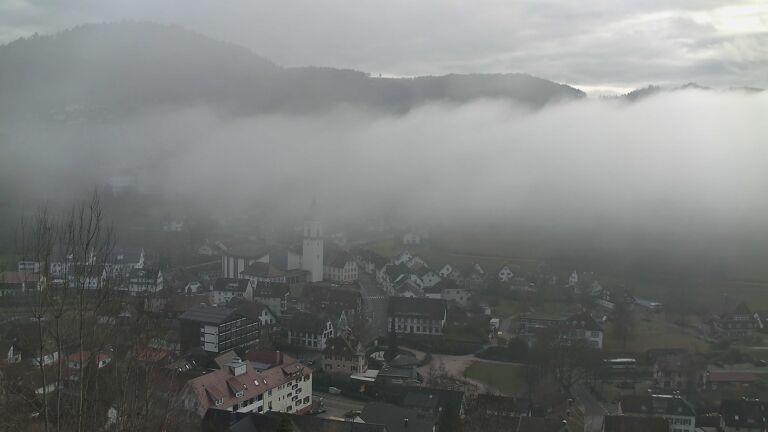 Dieses Bild zeigt eine Webcam-Aufnahme von Ottenhöfen, aufgenommen am Montag, den 02.02.2026 um 15:30 Uhr