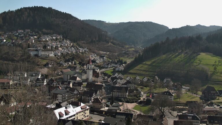 Dieses Bild zeigt eine Webcam-Aufnahme von Ottenhöfen, aufgenommen am Mittwoch, den 04.03.2026 um 14:10 Uhr