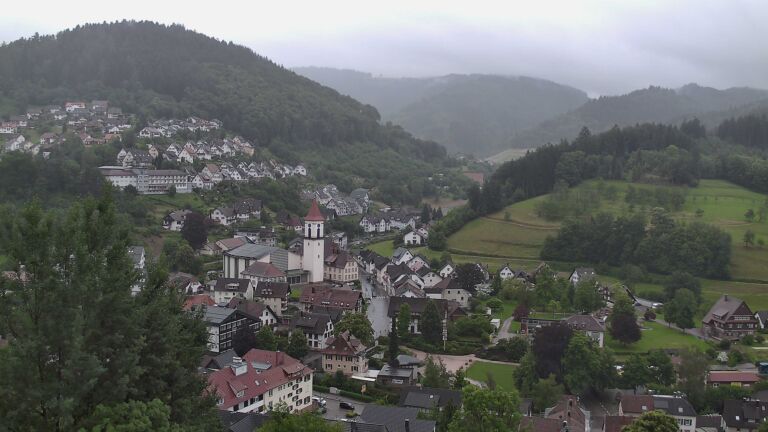 Dieses Bild zeigt eine Webcam-Aufnahme von Ottenhöfen, aufgenommen am Freitag, den 12.06.2026 um 06:40 Uhr