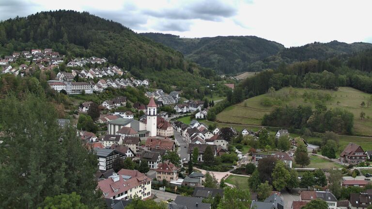 Dieses Bild zeigt eine Webcam-Aufnahme von Ottenhöfen, aufgenommen am Mittwoch, den 09.09.2026 um 14:50 Uhr