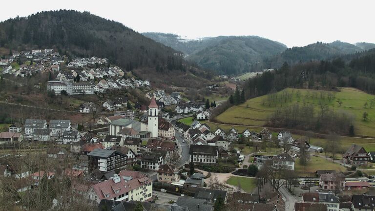 Dieses Bild zeigt eine Webcam-Aufnahme von Ottenhöfen, aufgenommen am Sonntag, den 15.02.2026 um 11:10 Uhr