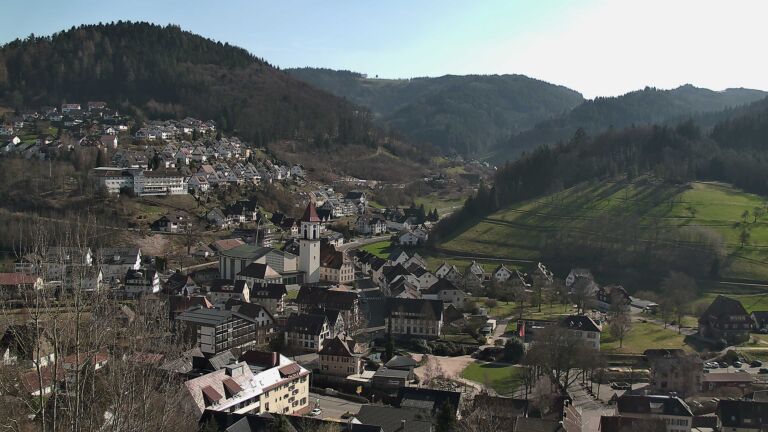 Dieses Bild zeigt eine Webcam-Aufnahme von Ottenhöfen, aufgenommen am Mittwoch, den 04.03.2026 um 14:30 Uhr