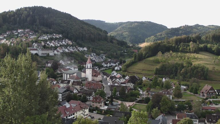 Dieses Bild zeigt eine Webcam-Aufnahme von Ottenhöfen, aufgenommen am Freitag, den 11.09.2026 um 08:40 Uhr