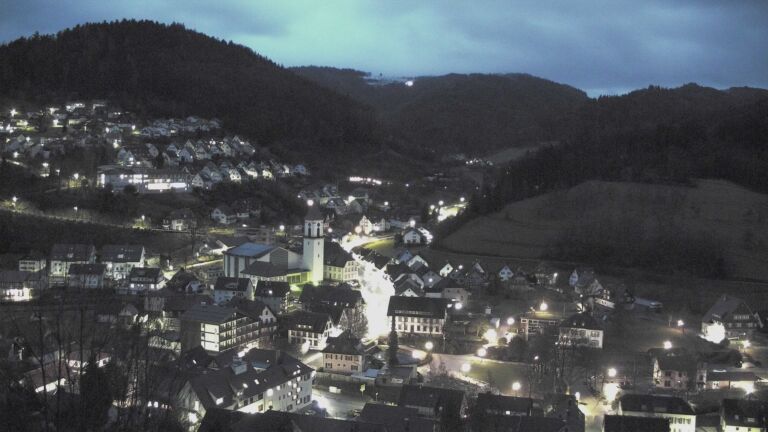 Dieses Bild zeigt eine Webcam-Aufnahme von Ottenhöfen, aufgenommen am Dienstag, den 17.02.2026 um 07:00 Uhr