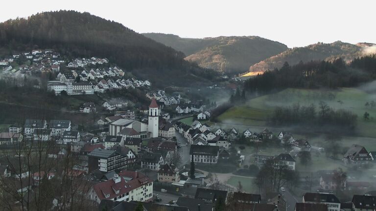 Dieses Bild zeigt eine Webcam-Aufnahme von Ottenhöfen, aufgenommen am Mittwoch, den 25.02.2026 um 08:10 Uhr