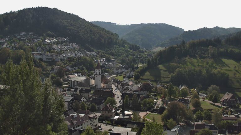 Dieses Bild zeigt eine Webcam-Aufnahme von Ottenhöfen, aufgenommen am Mittwoch, den 07.10.2026 um 12:10 Uhr