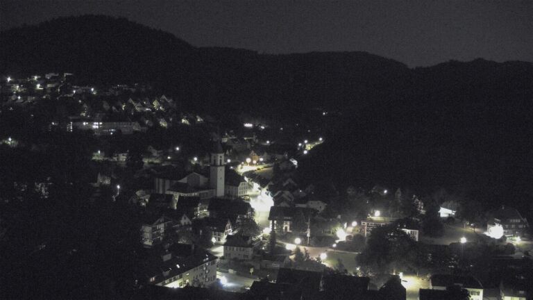 Dieses Bild zeigt eine Webcam-Aufnahme von Ottenhöfen, aufgenommen am Mittwoch, den 27.05.2026 um 01:30 Uhr