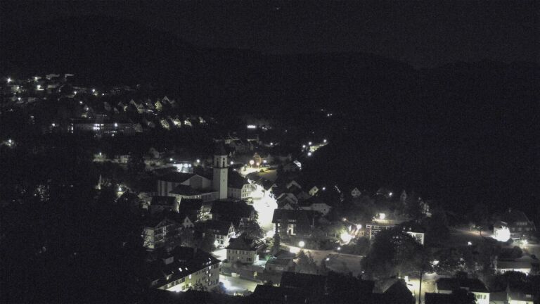Dieses Bild zeigt eine Webcam-Aufnahme von Ottenhöfen, aufgenommen am Sonntag, den 09.08.2026 um 02:00 Uhr
