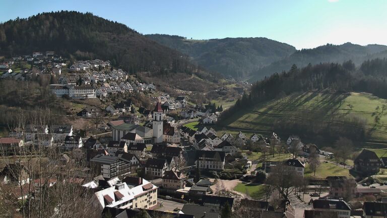 Dieses Bild zeigt eine Webcam-Aufnahme von Ottenhöfen, aufgenommen am Mittwoch, den 25.02.2026 um 14:10 Uhr