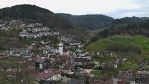 Dieses Bild zeigt eine Webcam-Aufnahme von Ottenhöfen, aufgenommen am Samstag, den 11.04.2026 um 17:40 Uhr