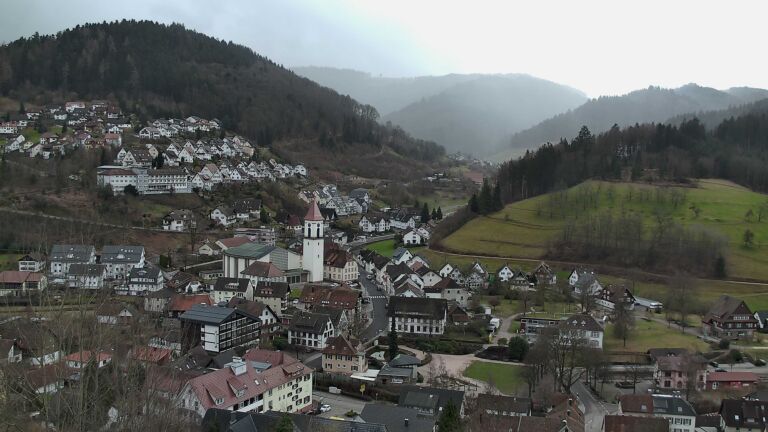 Dieses Bild zeigt eine Webcam-Aufnahme von Ottenhöfen, aufgenommen am Donnerstag, den 19.02.2026 um 15:00 Uhr