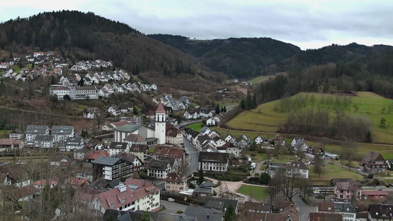 Dieses Bild zeigt eine Webcam-Aufnahme von Ottenhöfen, aufgenommen am Sonntag, den 22.02.2026 um 14:50 Uhr