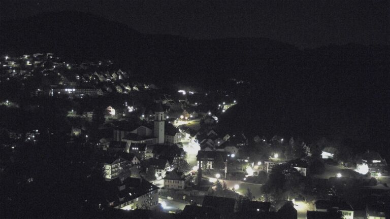 Dieses Bild zeigt eine Webcam-Aufnahme von Ottenhöfen, aufgenommen am Samstag, den 09.05.2026 um 23:30 Uhr