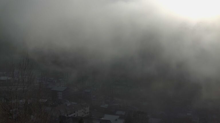 Dieses Bild zeigt eine Webcam-Aufnahme von Ottenhöfen, aufgenommen am Montag, den 29.12.2025 um 13:00 Uhr