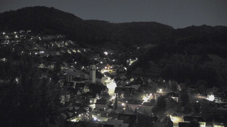 Dieses Bild zeigt eine Webcam-Aufnahme von Ottenhöfen, aufgenommen am Samstag, den 26.09.2026 um 00:00 Uhr