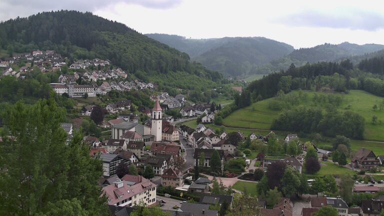 Dieses Bild zeigt eine Webcam-Aufnahme von Ottenhöfen, aufgenommen am Donnerstag, den 07.05.2026 um 12:40 Uhr