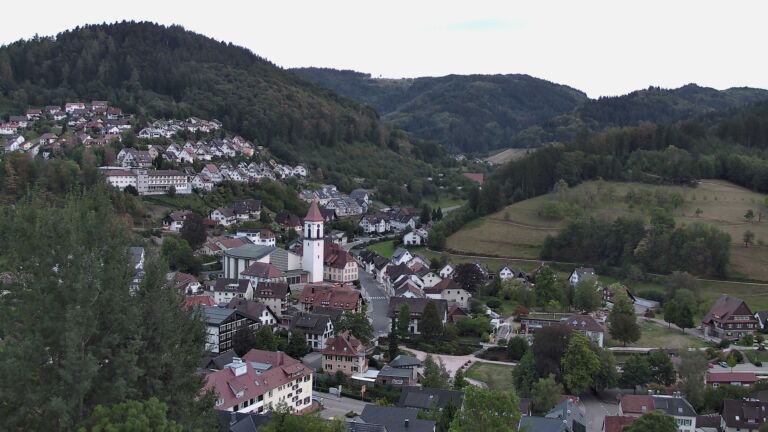 Dieses Bild zeigt eine Webcam-Aufnahme von Ottenhöfen, aufgenommen am Donnerstag, den 03.09.2026 um 20:00 Uhr