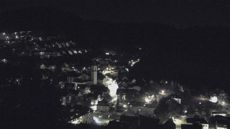 Dieses Bild zeigt eine Webcam-Aufnahme von Ottenhöfen, aufgenommen am Samstag, den 22.08.2026 um 04:00 Uhr