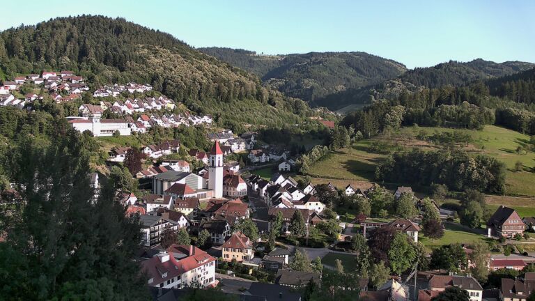 Dieses Bild zeigt eine Webcam-Aufnahme von Ottenhöfen, aufgenommen am Mittwoch, den 24.06.2026 um 19:50 Uhr