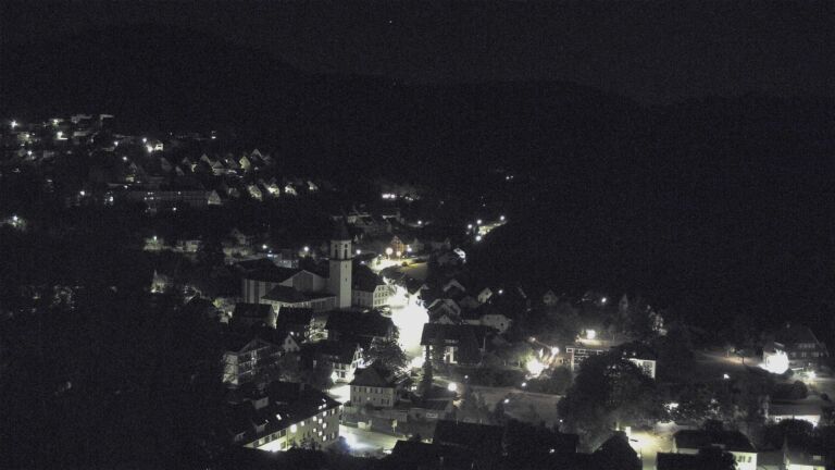 Dieses Bild zeigt eine Webcam-Aufnahme von Ottenhöfen, aufgenommen am Donnerstag, den 13.08.2026 um 01:30 Uhr