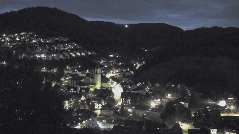 Dieses Bild zeigt eine Webcam-Aufnahme von Ottenhöfen, aufgenommen am Donnerstag, den 03.09.2026 um 20:50 Uhr