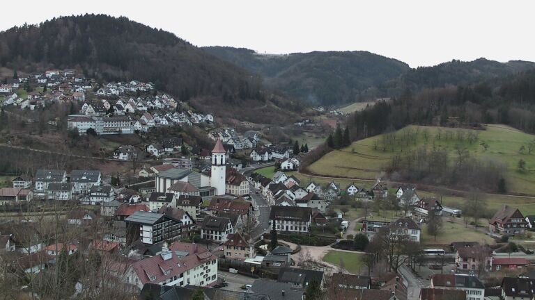 Dieses Bild zeigt eine Webcam-Aufnahme von Ottenhöfen, aufgenommen am Mittwoch, den 18.02.2026 um 07:30 Uhr