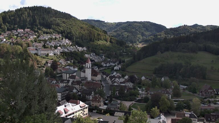 Dieses Bild zeigt eine Webcam-Aufnahme von Ottenhöfen, aufgenommen am Montag, den 14.09.2026 um 14:40 Uhr