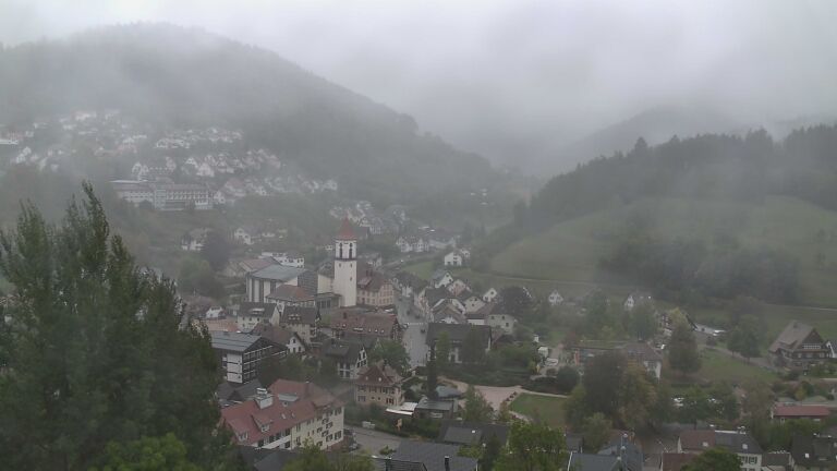 Dieses Bild zeigt eine Webcam-Aufnahme von Ottenhöfen, aufgenommen am Donnerstag, den 08.10.2026 um 14:30 Uhr