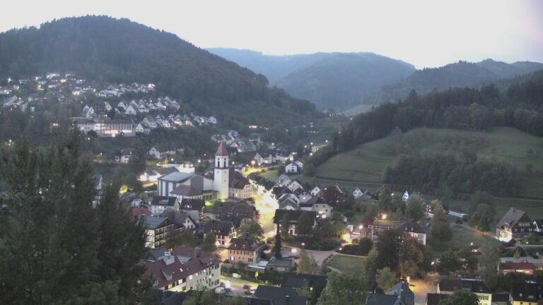 Dieses Bild zeigt eine Webcam-Aufnahme von Ottenhöfen, aufgenommen am Dienstag, den 20.10.2026 um 07:20 Uhr