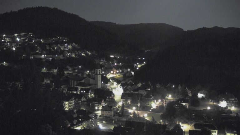 Dieses Bild zeigt eine Webcam-Aufnahme von Ottenhöfen, aufgenommen am Donnerstag, den 28.05.2026 um 23:00 Uhr