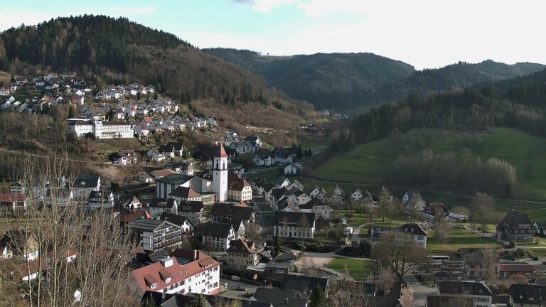 Dieses Bild zeigt eine Webcam-Aufnahme von Ottenhöfen, aufgenommen am Dienstag, den 03.03.2026 um 16:40 Uhr