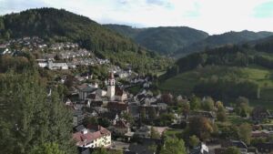 Dieses Bild zeigt eine Webcam-Aufnahme von Ottenhöfen, aufgenommen am Freitag, den 16.10.2026 um 16:10 Uhr