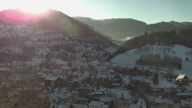 Dieses Bild zeigt eine Webcam-Aufnahme von Ottenhöfen, aufgenommen am Mittwoch, den 07.01.2026 um 10:00 Uhr