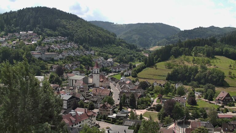 Dieses Bild zeigt eine Webcam-Aufnahme von Ottenhöfen, aufgenommen am Dienstag, den 30.06.2026 um 11:50 Uhr