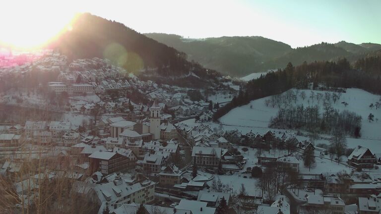 Dieses Bild zeigt eine Webcam-Aufnahme von Ottenhöfen, aufgenommen am Montag, den 05.01.2026 um 09:40 Uhr