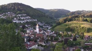 Dieses Bild zeigt eine Webcam-Aufnahme von Ottenhöfen, aufgenommen am Dienstag, den 19.05.2026 um 06:50 Uhr