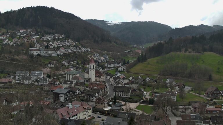 Dieses Bild zeigt eine Webcam-Aufnahme von Ottenhöfen, aufgenommen am Mittwoch, den 01.04.2026 um 12:40 Uhr