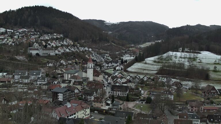 Dieses Bild zeigt eine Webcam-Aufnahme von Ottenhöfen, aufgenommen am Freitag, den 09.01.2026 um 10:40 Uhr