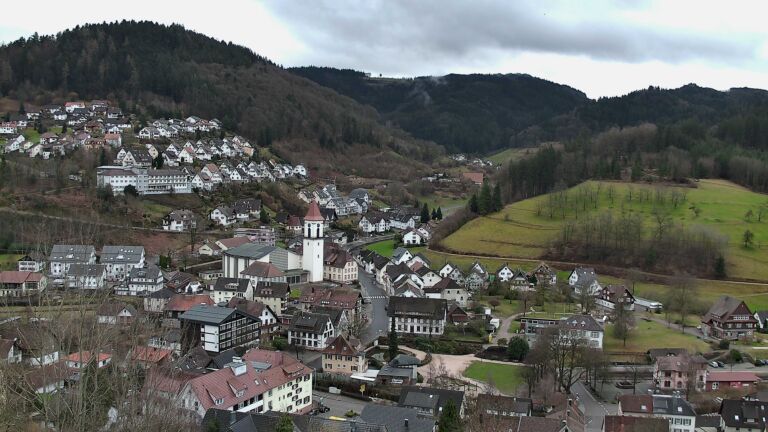 Dieses Bild zeigt eine Webcam-Aufnahme von Ottenhöfen, aufgenommen am Montag, den 23.02.2026 um 11:40 Uhr