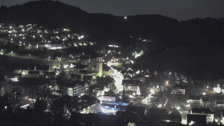 Dieses Bild zeigt eine Webcam-Aufnahme von Ottenhöfen, aufgenommen am Freitag, den 12.12.2025 um 06:50 Uhr