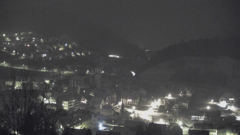 Dieses Bild zeigt eine Webcam-Aufnahme von Ottenhöfen, aufgenommen am Freitag, den 02.01.2026 um 04:00 Uhr