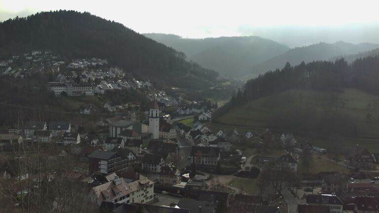 Dieses Bild zeigt eine Webcam-Aufnahme von Ottenhöfen, aufgenommen am Dienstag, den 23.12.2025 um 12:50 Uhr