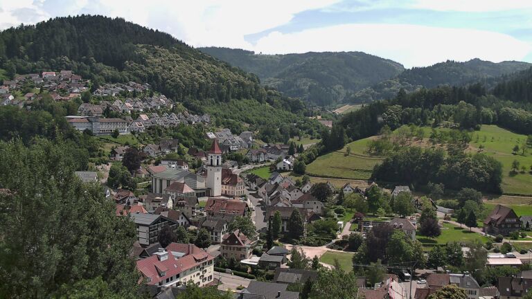 Dieses Bild zeigt eine Webcam-Aufnahme von Ottenhöfen, aufgenommen am Dienstag, den 23.06.2026 um 14:40 Uhr