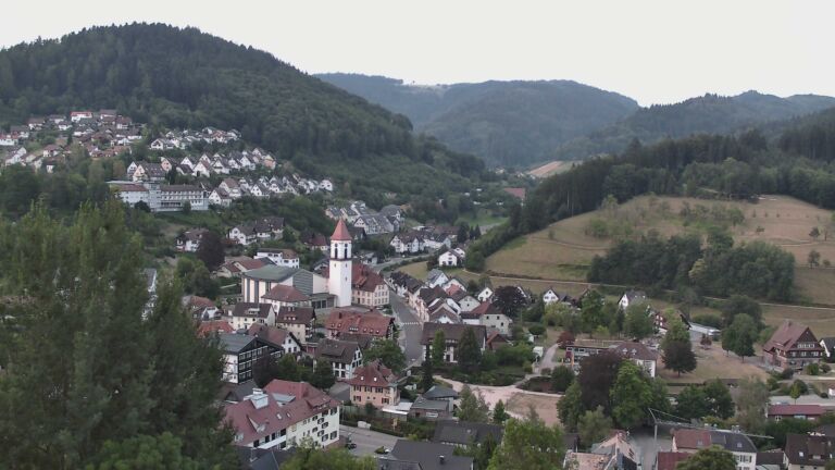Dieses Bild zeigt eine Webcam-Aufnahme von Ottenhöfen, aufgenommen am Freitag, den 31.07.2026 um 05:50 Uhr