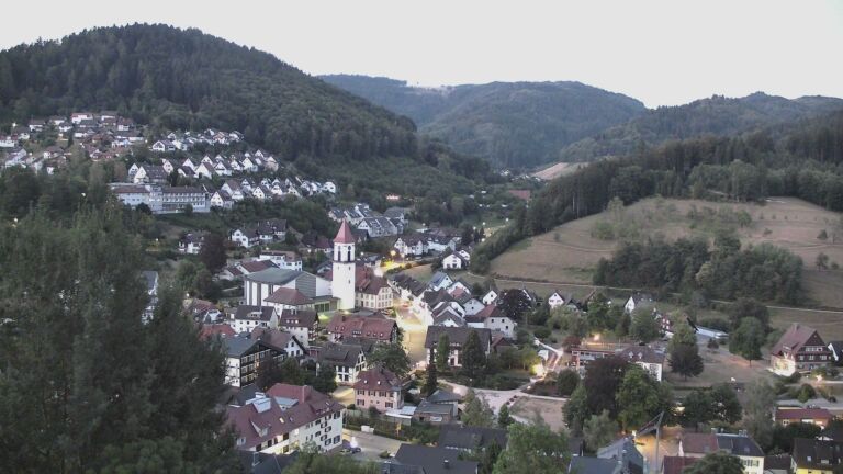 Dieses Bild zeigt eine Webcam-Aufnahme von Ottenhöfen, aufgenommen am Dienstag, den 11.08.2026 um 05:40 Uhr