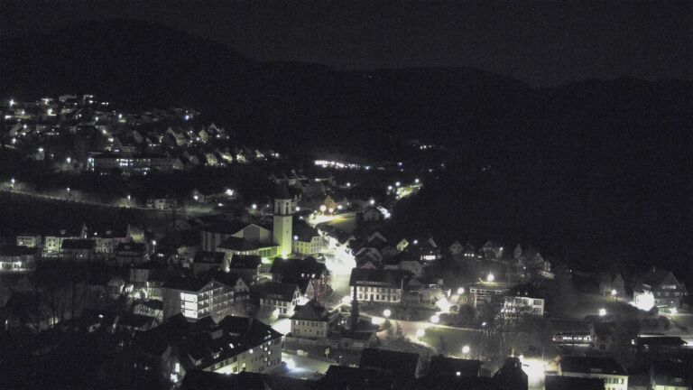 Dieses Bild zeigt eine Webcam-Aufnahme von Ottenhöfen, aufgenommen am Mittwoch, den 08.04.2026 um 22:30 Uhr