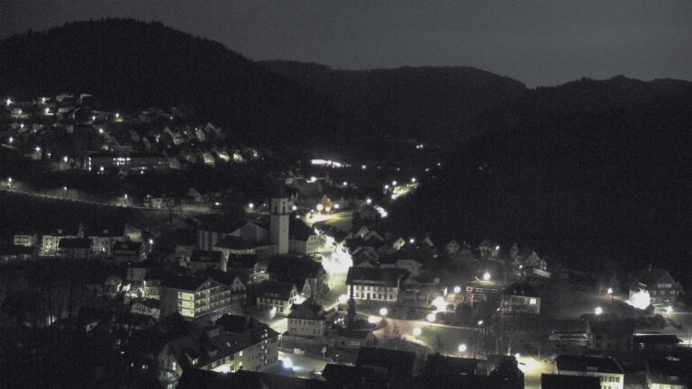 Dieses Bild zeigt eine Webcam-Aufnahme von Ottenhöfen, aufgenommen am Sonntag, den 08.03.2026 um 04:30 Uhr