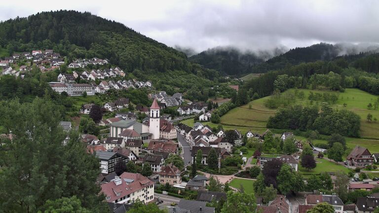 Dieses Bild zeigt eine Webcam-Aufnahme von Ottenhöfen, aufgenommen am Dienstag, den 09.06.2026 um 09:20 Uhr