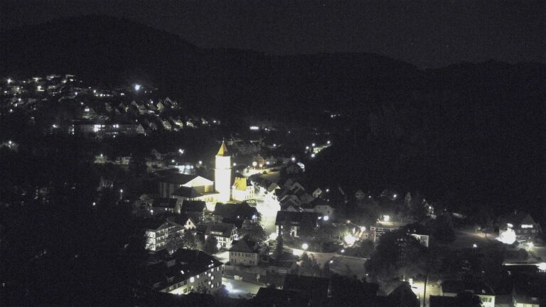 Dieses Bild zeigt eine Webcam-Aufnahme von Ottenhöfen, aufgenommen am Freitag, den 07.08.2026 um 22:30 Uhr
